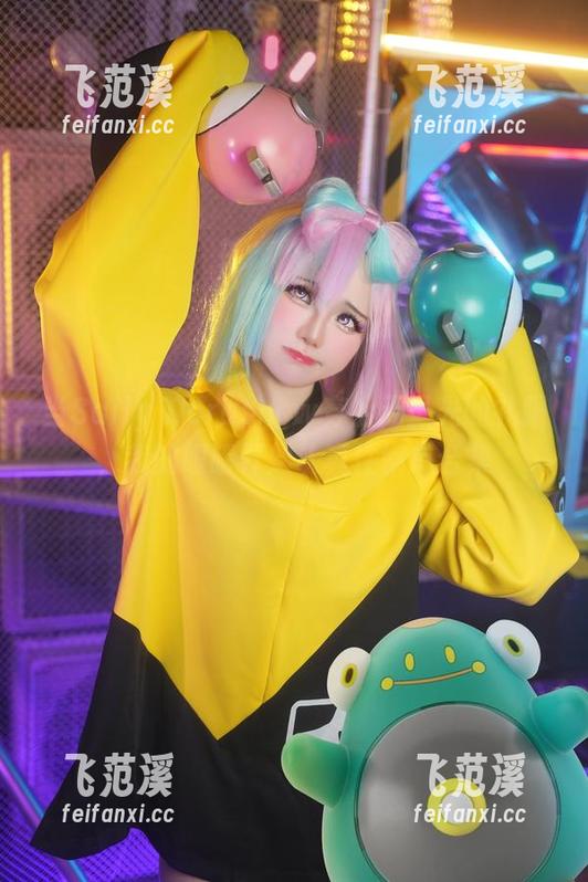 Sally Dorasnow 当Sally Dorasnow穿上无圣光的礼服,我的眼睛开始认真性懈怠合集